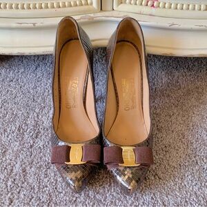 Vintage Salvatore Ferragamo Leather Snake Embossed Heels